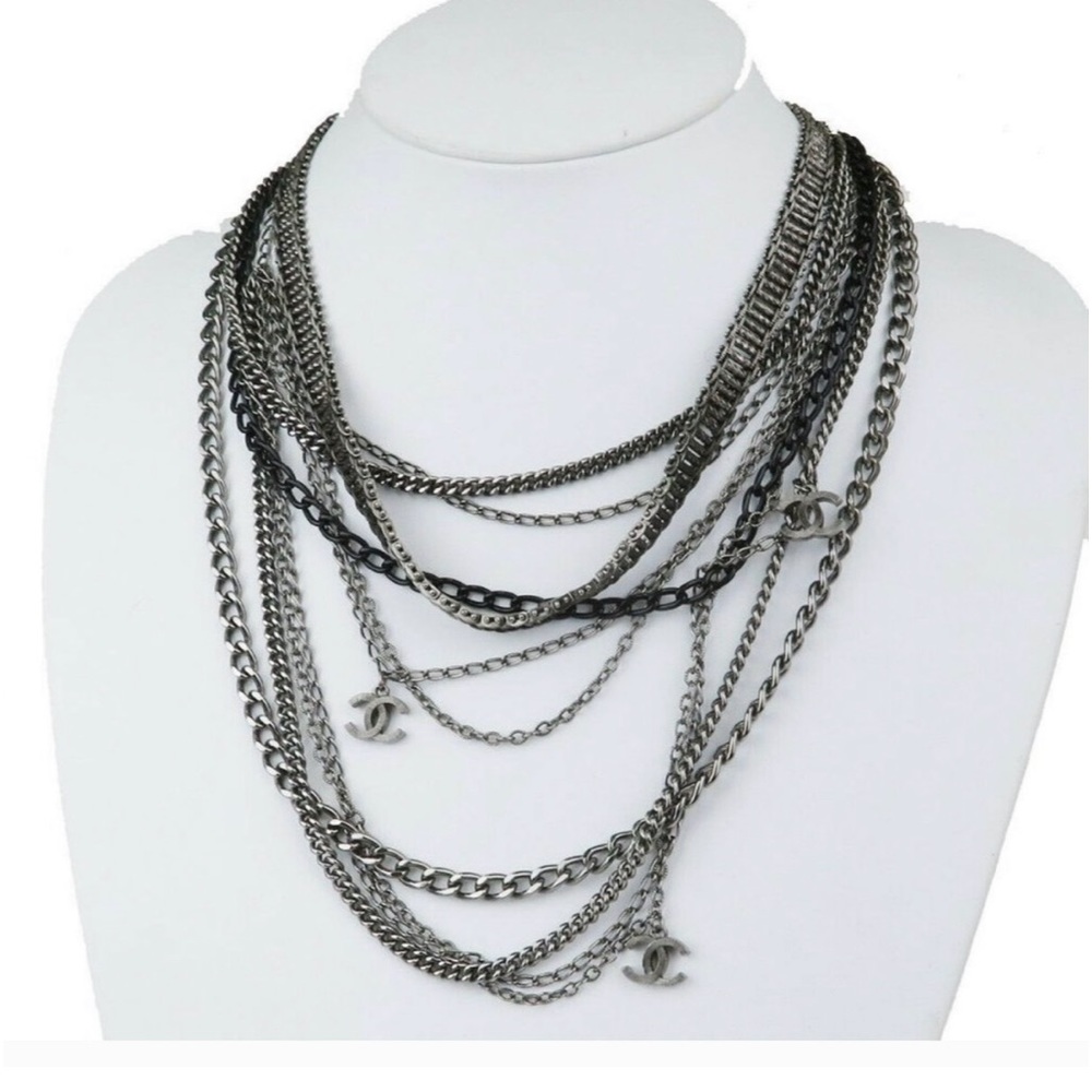 ISO CHANEL NECKLACE